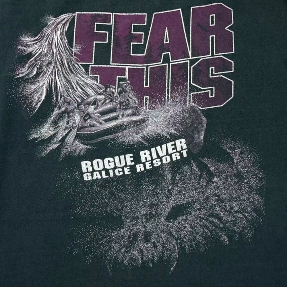 VTG Hanes Beefy Classic Black Rogue River Galice Resort Graphic‎ T-Shirt - XL